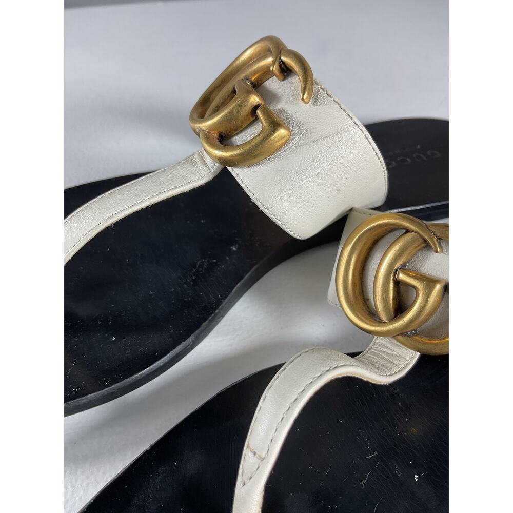 Gucci 'Marmont' Black Leather Thong Sandals Size 7 - Picture 8 of 12